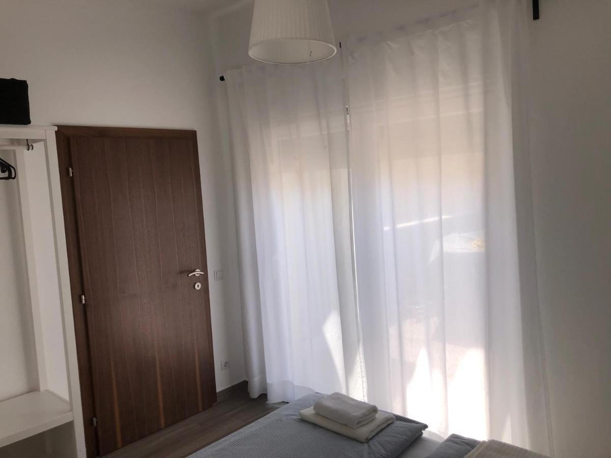 Apartmani Gavran Sukošan Exterior foto
